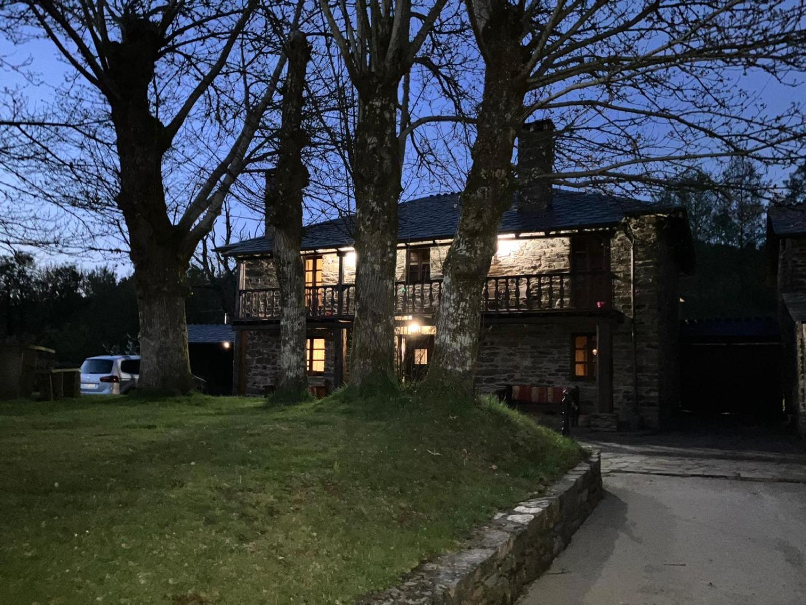 Casa Bouza Guest House Becerreá Eksteriør bilde